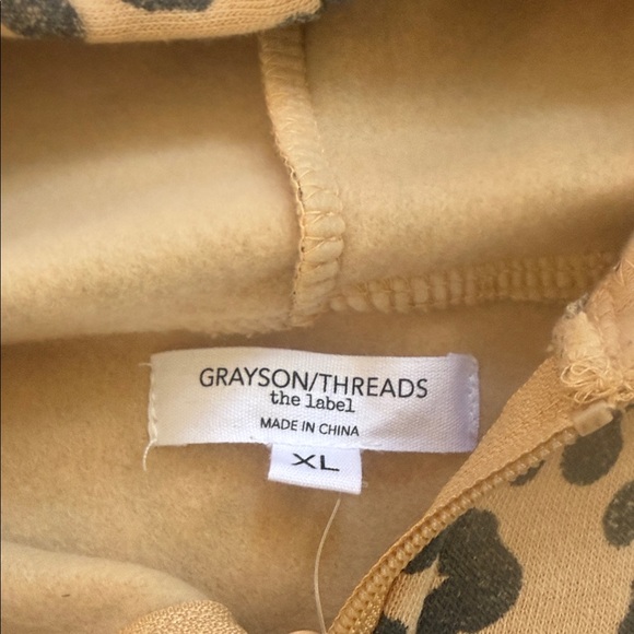 NWT Grayson Threads The Label Leopard Print Cropped Zip Hoodie XL - Picture 3 of 7